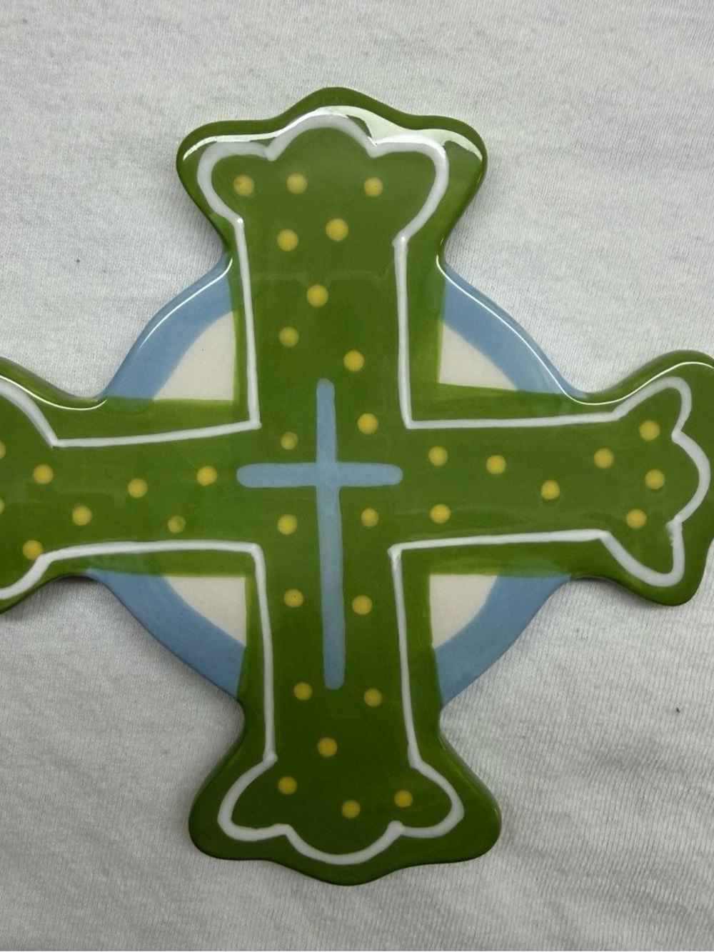 Coton colors happy everything mini attachment Green Polka Dot Ceramic Cross